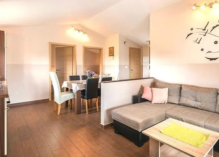 Greta By Guide Villa